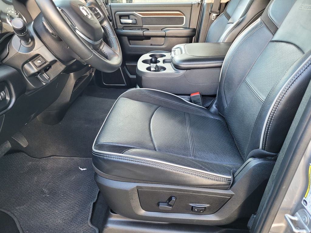 2024 RAM 2500 Laramie Crew Cab 4x4 6'4' Box