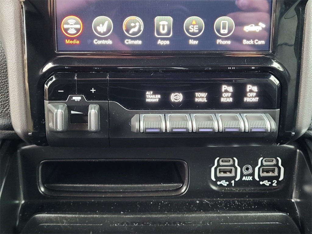 2021 RAM 2500 Laramie Crew Cab 4x4 6'4' Box