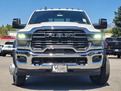 2026 RAM Ram 5500 Chassis Cab RAM 5500 TRADESMAN CHASSIS CREW CAB 4X4 84' CA