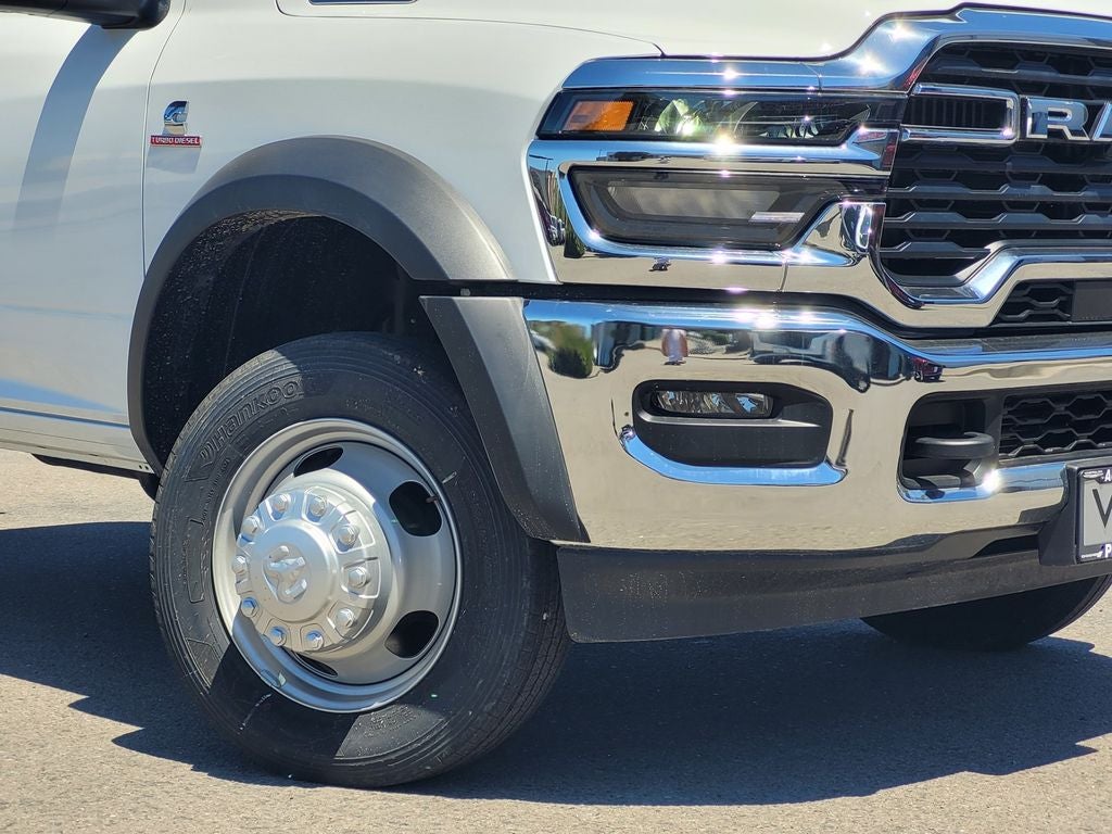 2026 RAM Ram 5500 Chassis Cab RAM 5500 TRADESMAN CHASSIS CREW CAB 4X4 84' CA