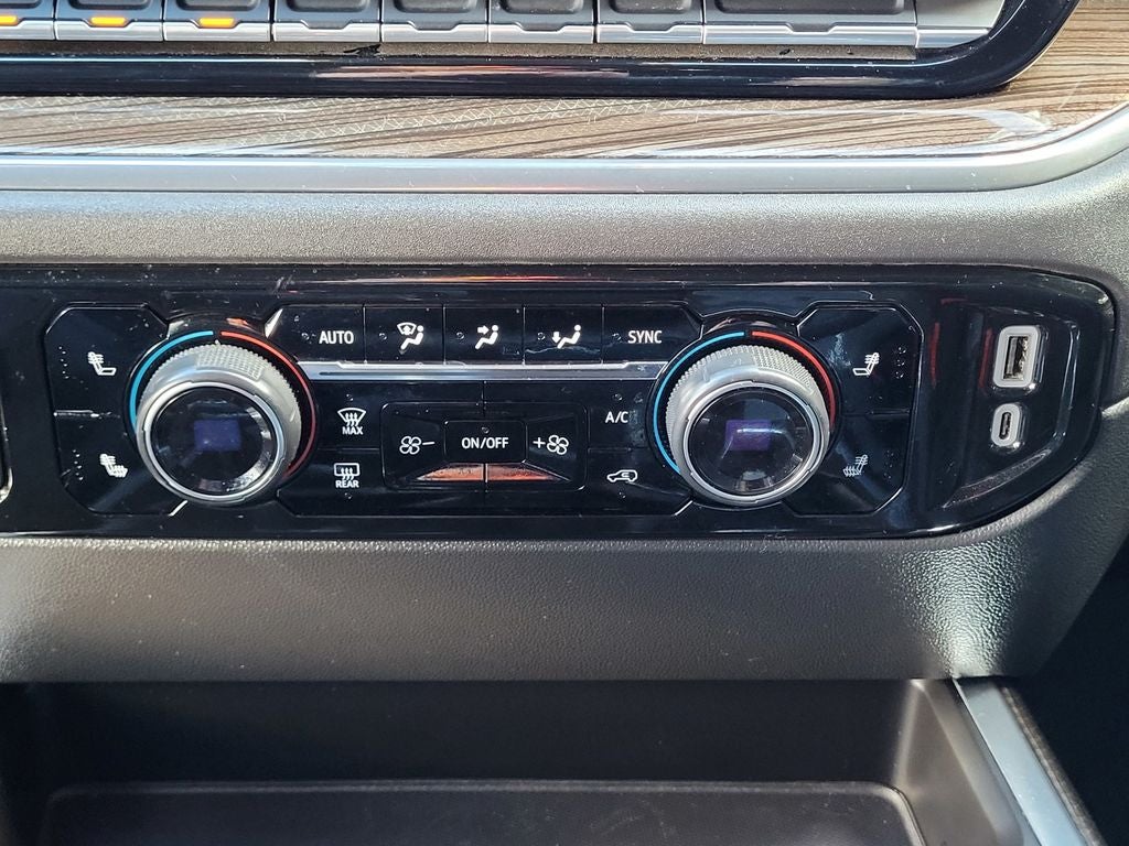 2023 Chevrolet Silverado 1500 4WD Crew Cab Short Bed LT Trail Boss