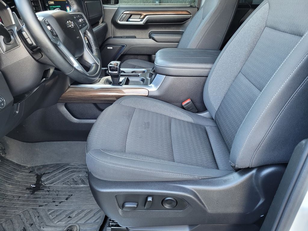 2023 Chevrolet Silverado 1500 4WD Crew Cab Short Bed LT Trail Boss