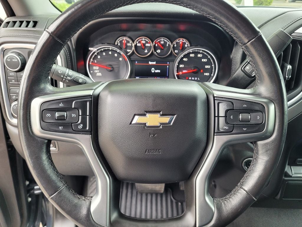 2020 Chevrolet Silverado 1500 4WD Crew Cab Short Bed LT