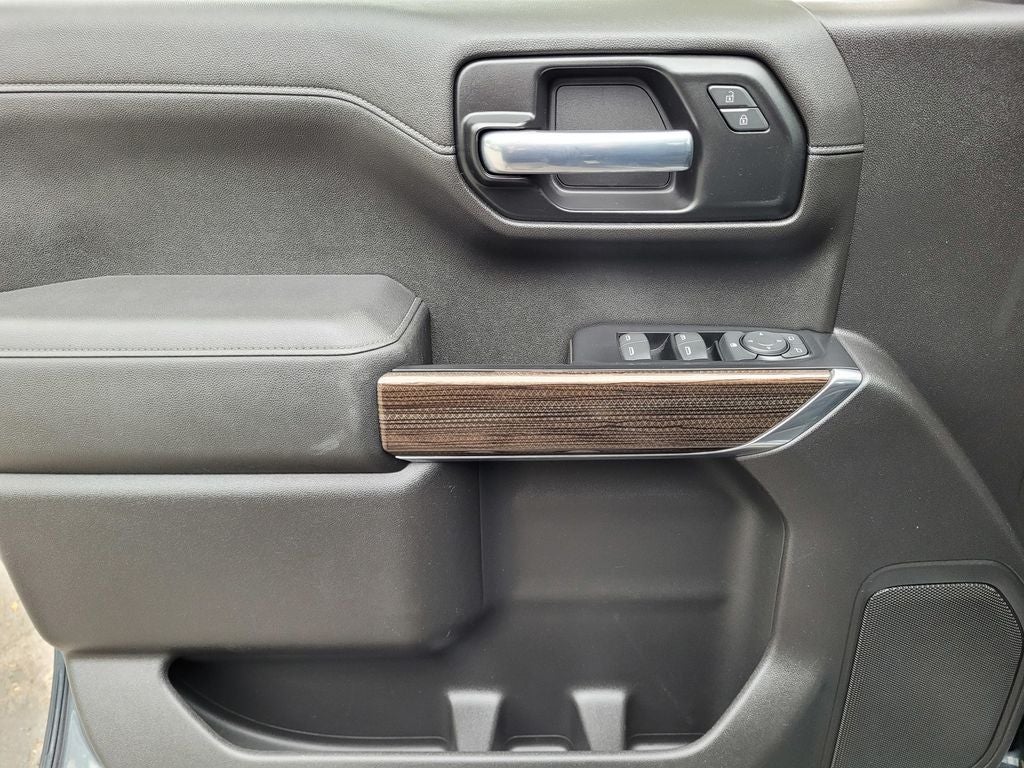 2020 Chevrolet Silverado 1500 4WD Crew Cab Short Bed LT