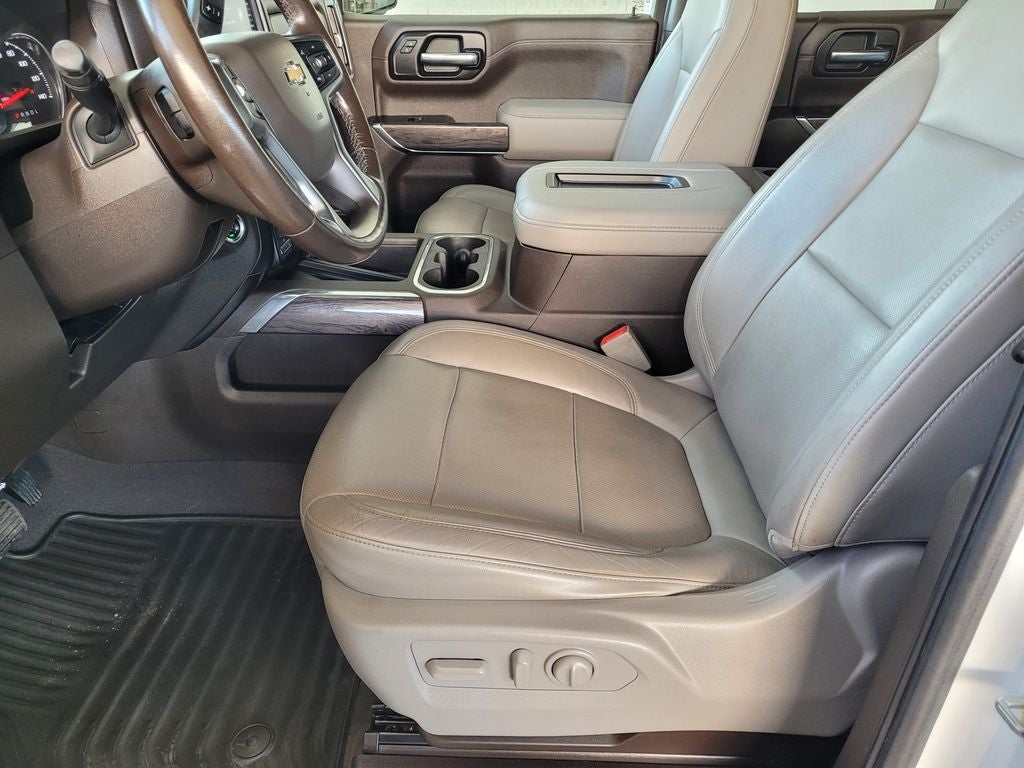 2020 Chevrolet Silverado 1500 4WD Crew Cab Short Bed LTZ