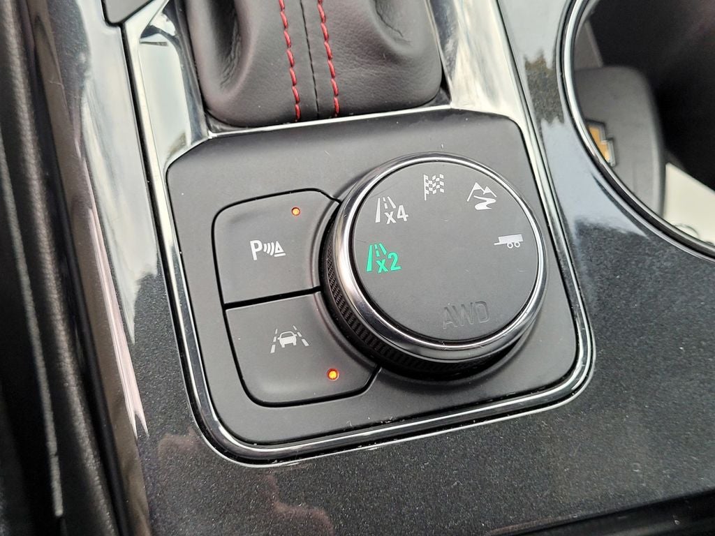 2025 Chevrolet Blazer AWD RS