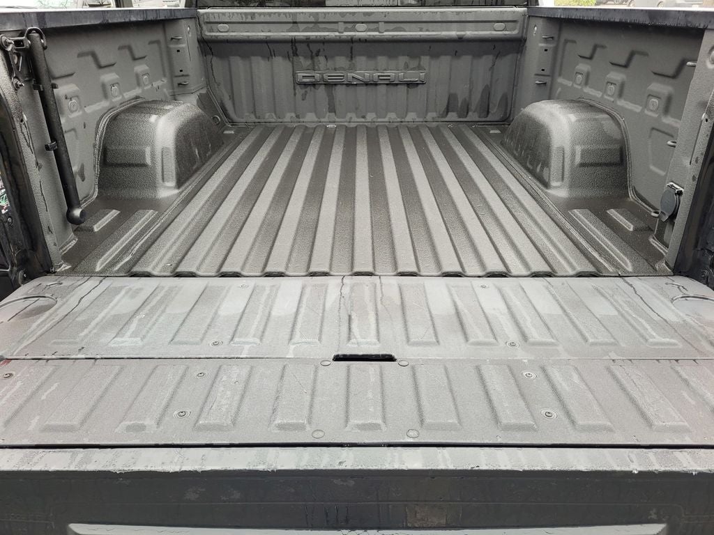 2023 GMC Sierra 1500 4WD Crew Cab Short Box Denali