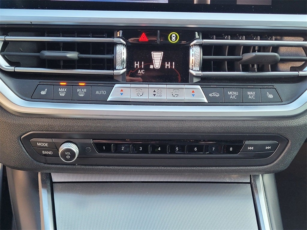 2022 BMW 3 Series 330e Sedan