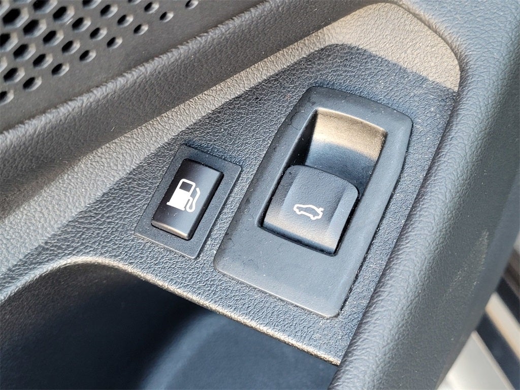 2022 BMW 3 Series 330e Sedan