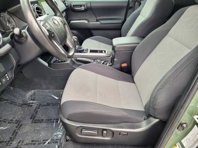 2022 Toyota Tacoma 4WD TRD Off Road