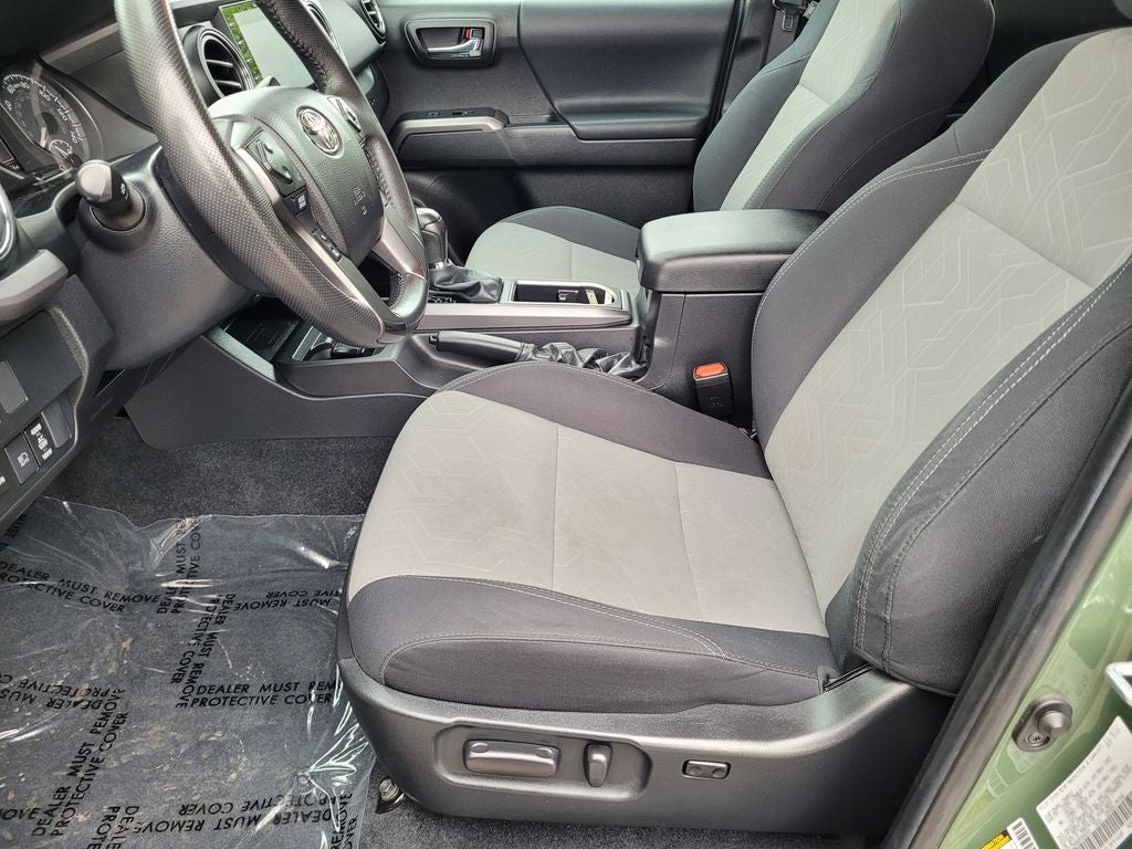 2022 Toyota Tacoma 4WD TRD Off Road