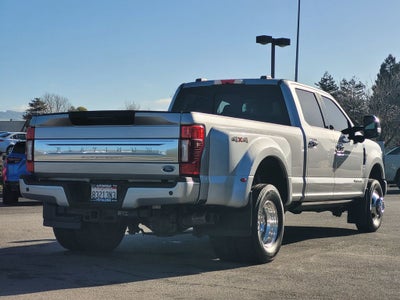 2022 Ford F-350SD Platinum