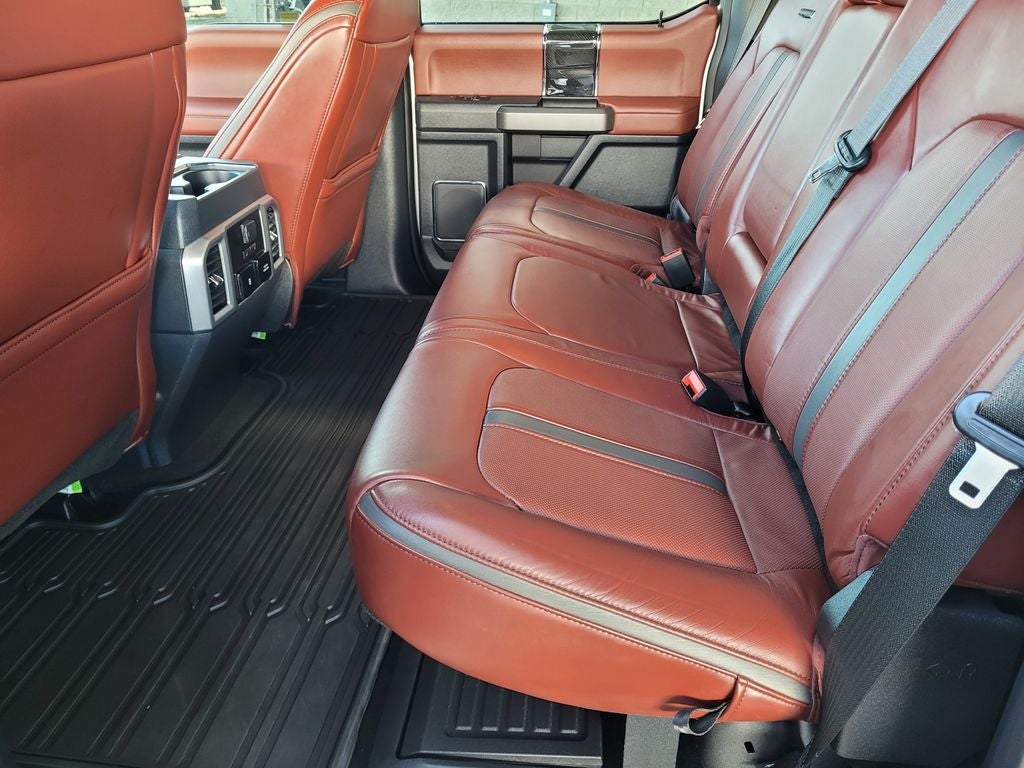 2022 Ford F-350SD Platinum