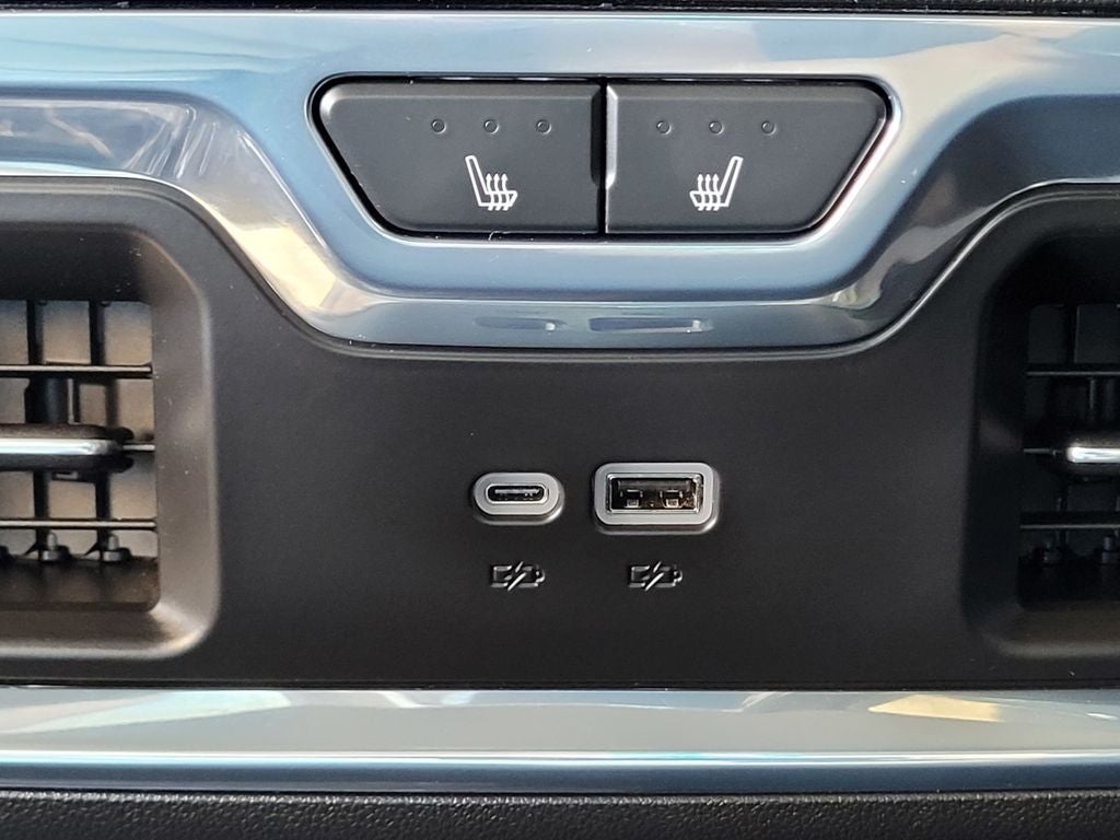 2025 Chevrolet Silverado 3500HD LTZ