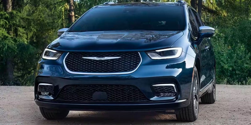 Chrysler Pacifica front view