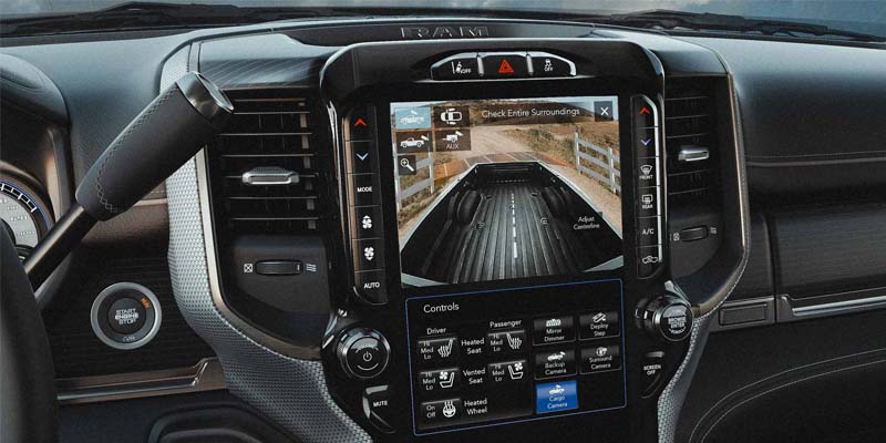 2024 Ram 3500 interior dashboard view image